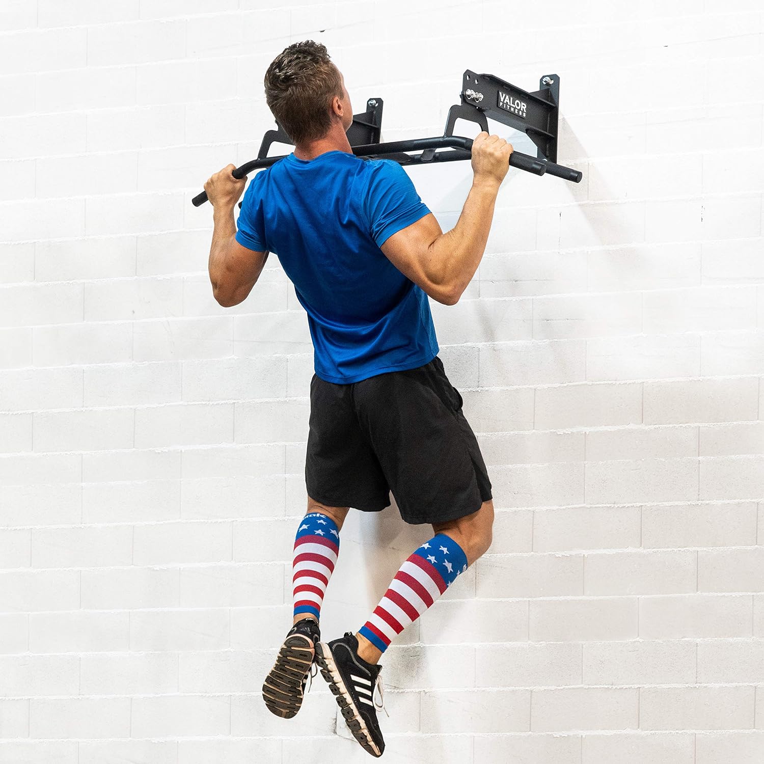 Chin-Up and Pull-Up Bar with M - огляд і ціна Pull Up Bar