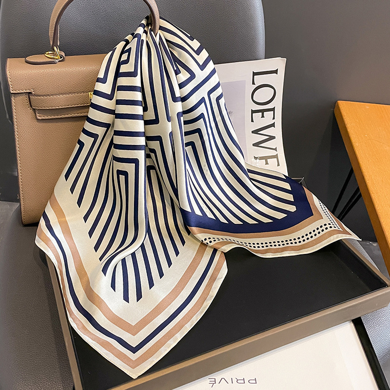 Luxury Brand Neckerchief Sprin - огляд і ціна Wrist Wraps