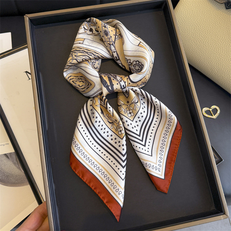 New Bandana Designer Silk Squa - огляд і ціна Wrist Wraps